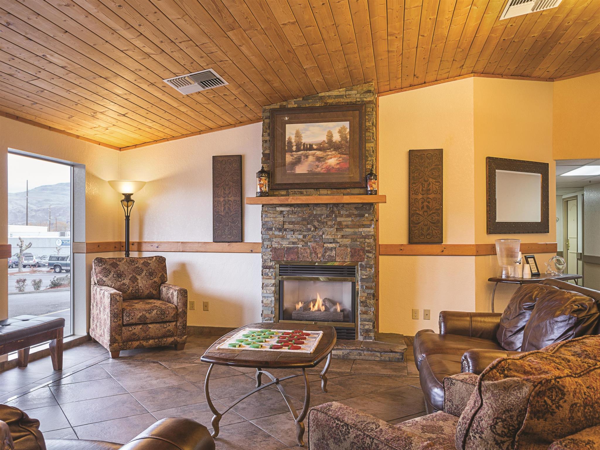 Wenatchee Inn Kültér fotó